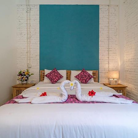 Euforia Guest House Canggu Exterior foto